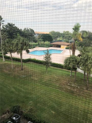 13455 SW 16th Court, Pembroke Pines, FL 33027