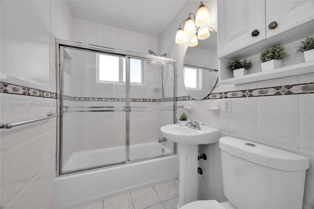 8711 SW 191st St, Cutler Bay, FL 33157