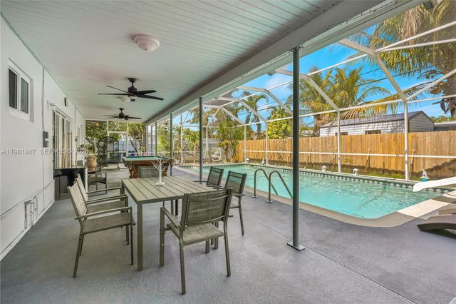 8711 SW 191st St, Cutler Bay, FL 33157