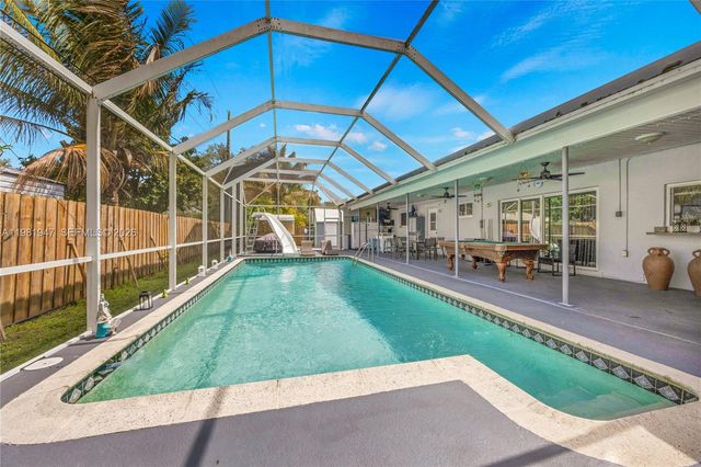 8711 SW 191st St, Cutler Bay, FL 33157