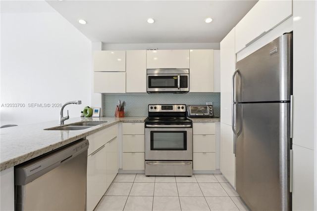 1020 Meridian Avenue 902, Miami Beach, FL 33139