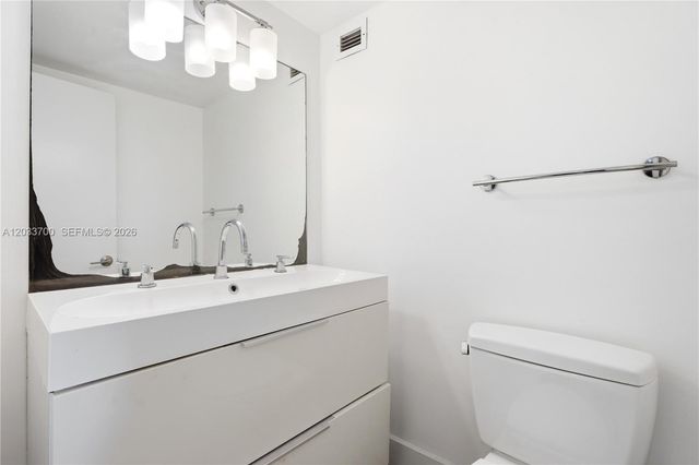 1020 Meridian Avenue 902, Miami Beach, FL 33139