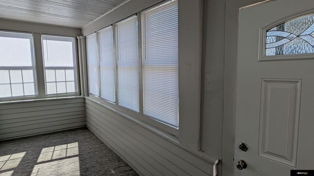 1113 Park Avenue, Omaha, NE 68105