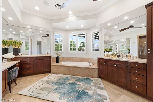 9504 Balatta Canyon Court, Las Vegas, NV 89144
