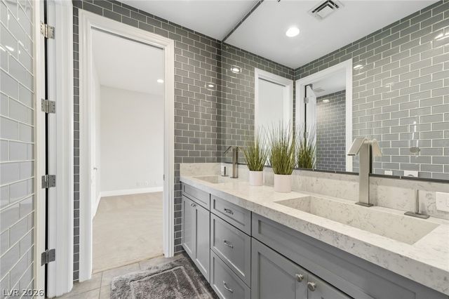 9504 Balatta Canyon Court, Las Vegas, NV 89144