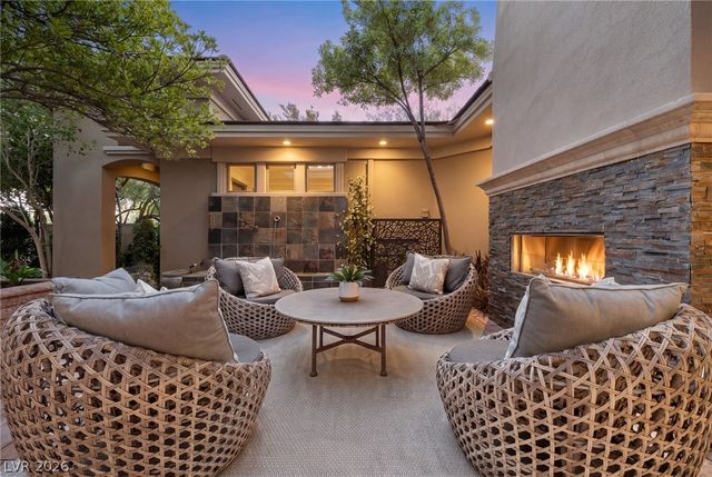 9504 Balatta Canyon Court, Las Vegas, NV 89144