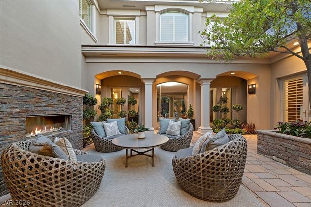 9504 Balatta Canyon Court, Las Vegas, NV 89144