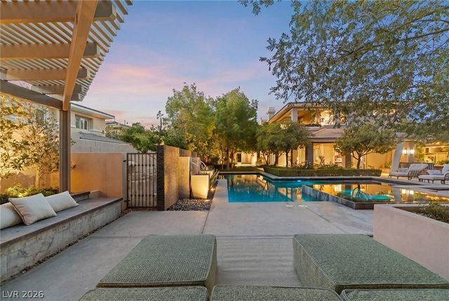 9504 Balatta Canyon Court, Las Vegas, NV 89144