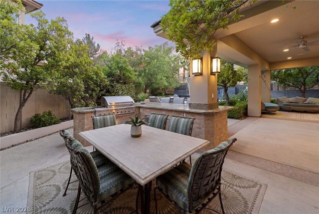 9504 Balatta Canyon Court, Las Vegas, NV 89144