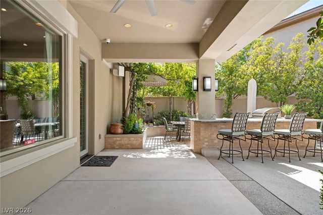 9504 Balatta Canyon Court, Las Vegas, NV 89144