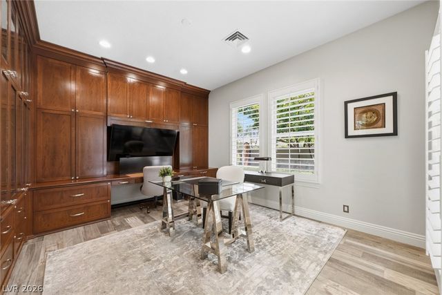 9504 Balatta Canyon Court, Las Vegas, NV 89144