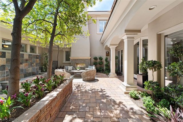 9504 Balatta Canyon Court, Las Vegas, NV 89144