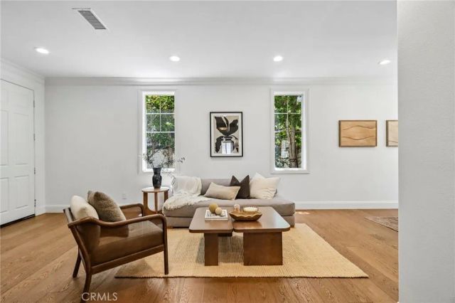 11555 Allen, Tustin, CA 92782