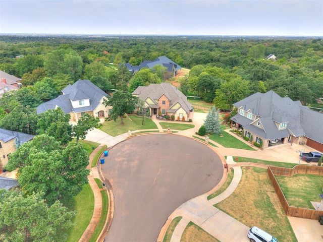 1516 Briar Forest Circle, Edmond, OK 73025