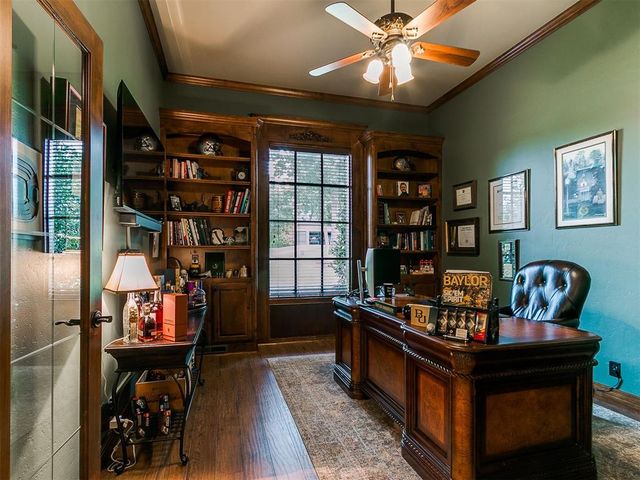 1516 Briar Forest Circle, Edmond, OK 73025