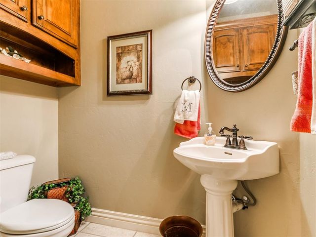 1516 Briar Forest Circle, Edmond, OK 73025