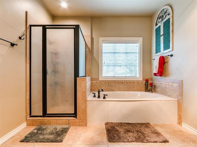 1516 Briar Forest Circle, Edmond, OK 73025