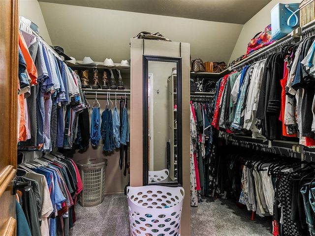 1516 Briar Forest Circle, Edmond, OK 73025