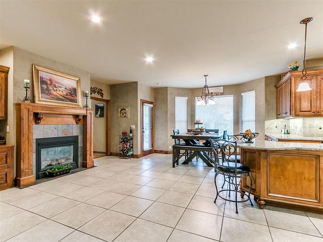1516 Briar Forest Circle, Edmond, OK 73025