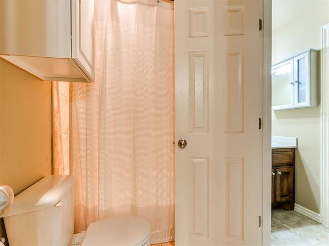 1516 Briar Forest Circle, Edmond, OK 73025