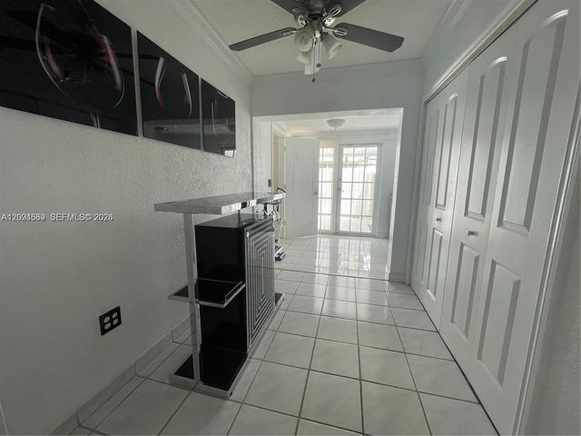 961 W 37th Terrace 30, Hialeah, FL 33012