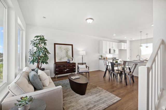 309 N CORRIDOR LN, Saratoga Springs, UT 84045