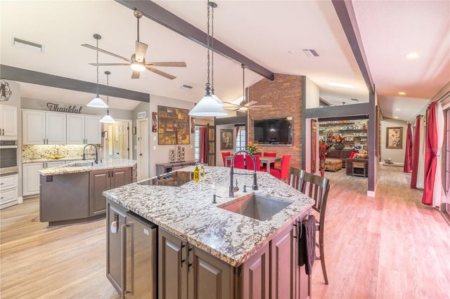 2550 SE 40TH STREET, Ocala, FL 34480