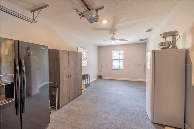 2550 SE 40TH STREET, Ocala, FL 34480