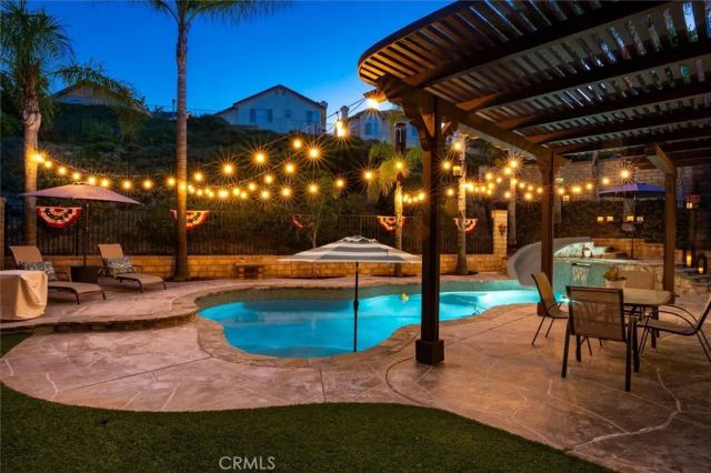 29053 Raintree Lane, Saugus, CA 91390