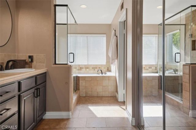 29053 Raintree Lane, Saugus, CA 91390