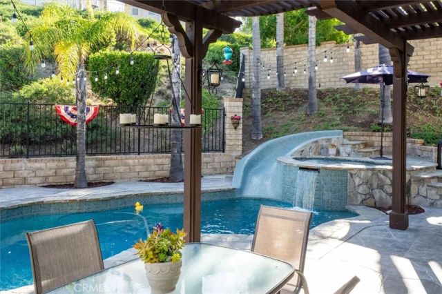 29053 Raintree Lane, Saugus, CA 91390