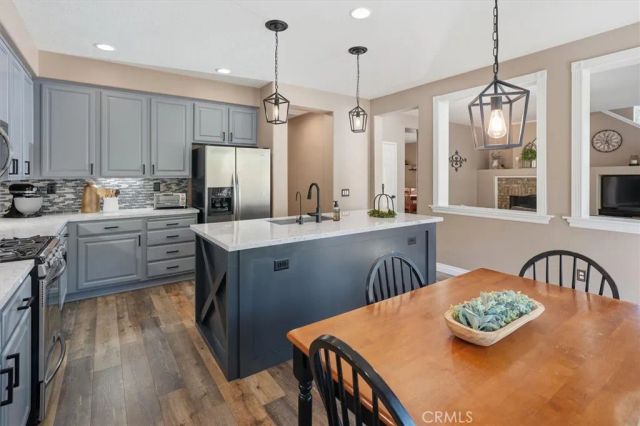 29053 Raintree Lane, Saugus, CA 91390