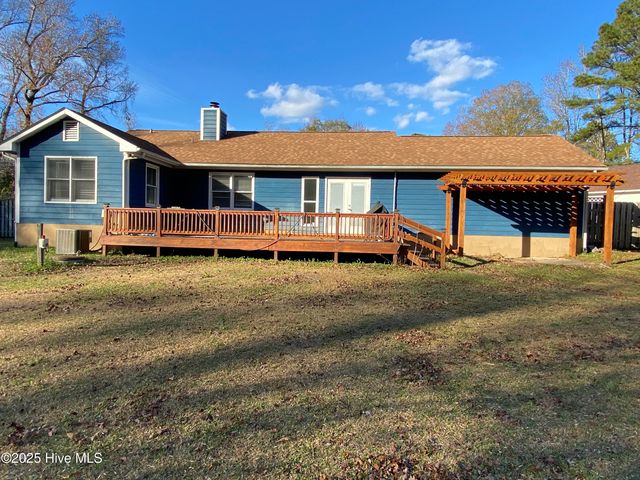 733 Stonewall Avenue, Jacksonville, NC 28540