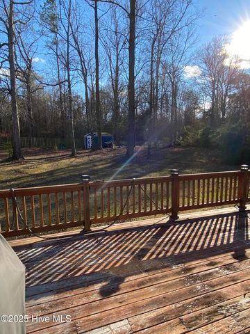 733 Stonewall Avenue, Jacksonville, NC 28540