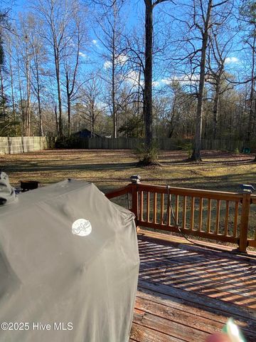 733 Stonewall Avenue, Jacksonville, NC 28540