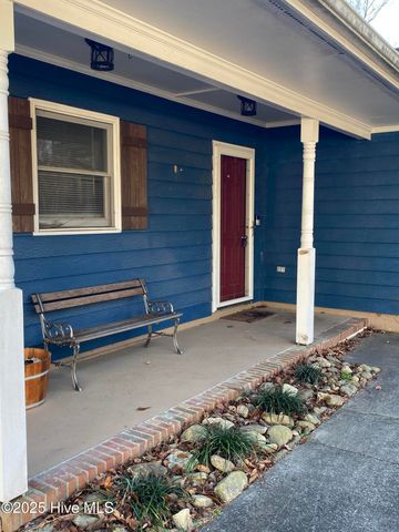 733 Stonewall Avenue, Jacksonville, NC 28540