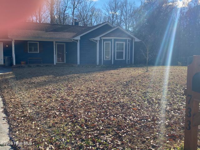 733 Stonewall Avenue, Jacksonville, NC 28540