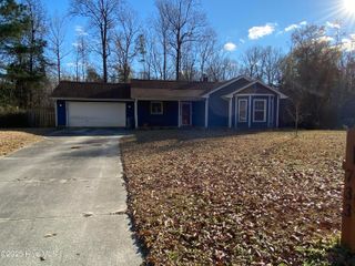 733 Stonewall Avenue, Jacksonville, NC 28540