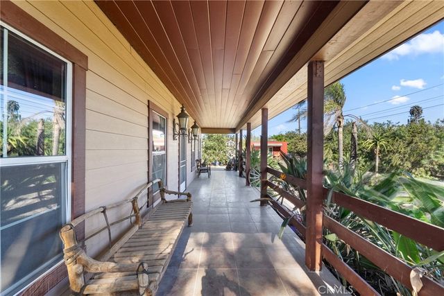 6091 Appaloosa Avenue, Jurupa Valley, CA 92509