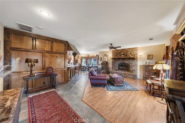 6091 Appaloosa Avenue, Jurupa Valley, CA 92509