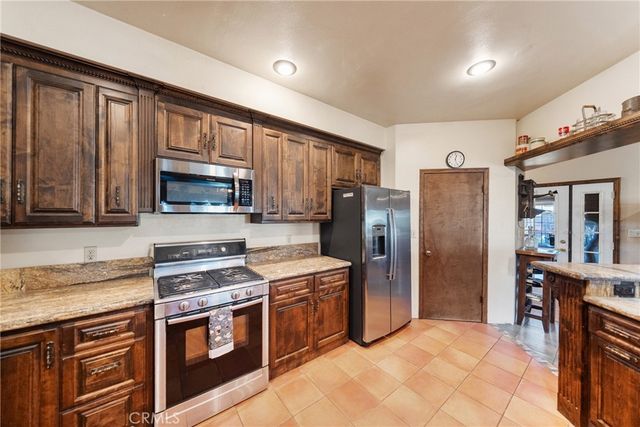 6091 Appaloosa Avenue, Jurupa Valley, CA 92509