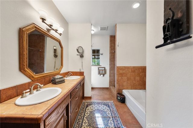 6091 Appaloosa Avenue, Jurupa Valley, CA 92509