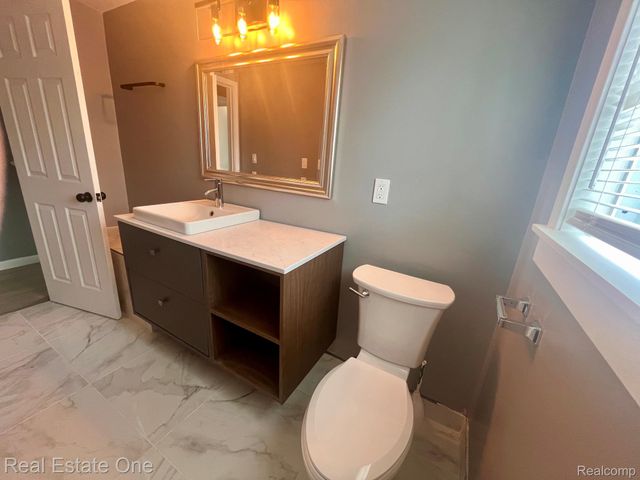 8650 Cedar Court, Superior Charter Township, MI 48198
