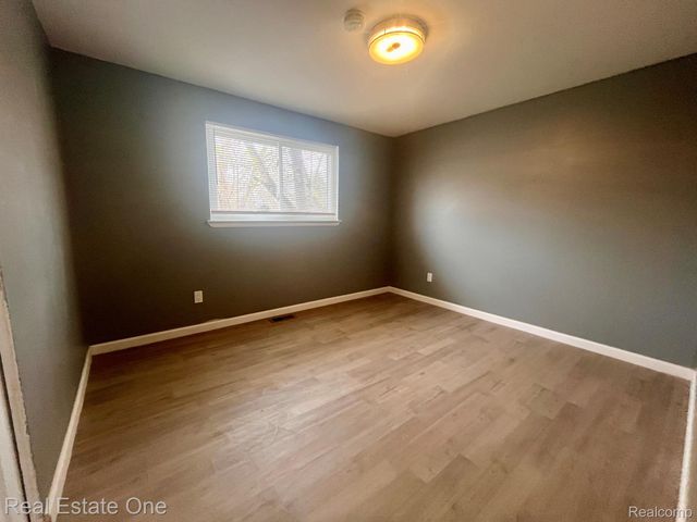 8650 Cedar Court, Superior Charter Township, MI 48198