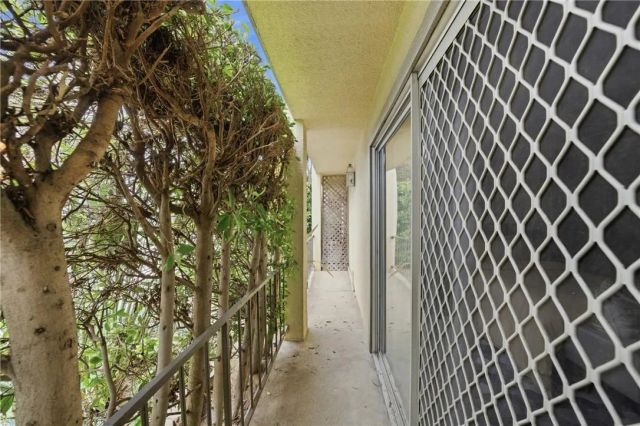 2311 4th Street 106, Santa Monica, CA 90405