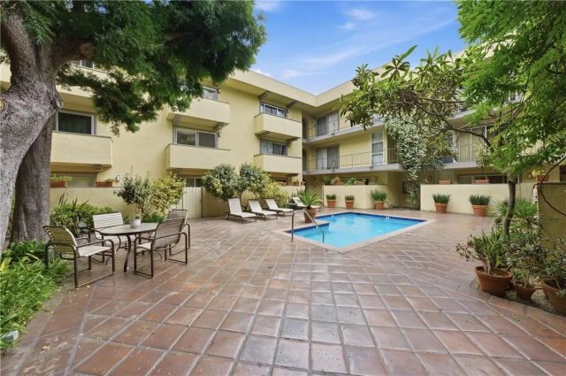 2311 4th Street 106, Santa Monica, CA 90405