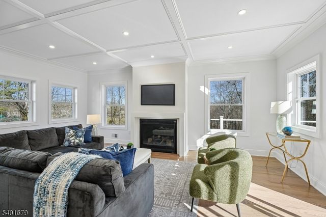 49 The Fellsway, New Providence Boro, NJ 07974