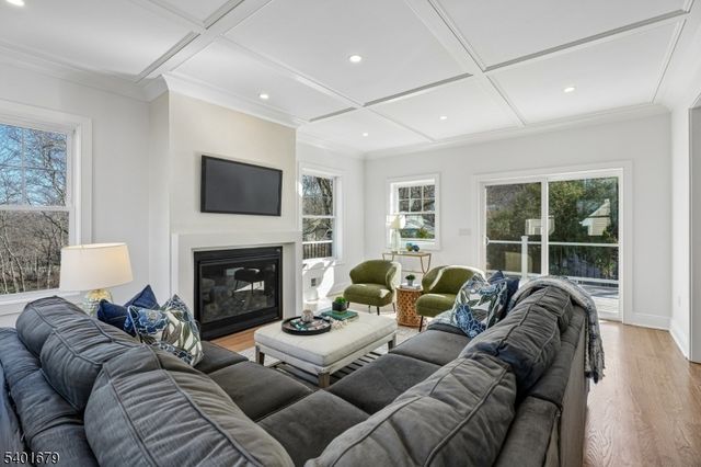 49 The Fellsway, New Providence Boro, NJ 07974