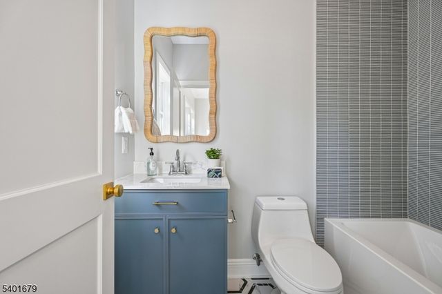 49 The Fellsway, New Providence Boro, NJ 07974