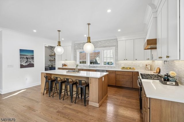 49 The Fellsway, New Providence Boro, NJ 07974